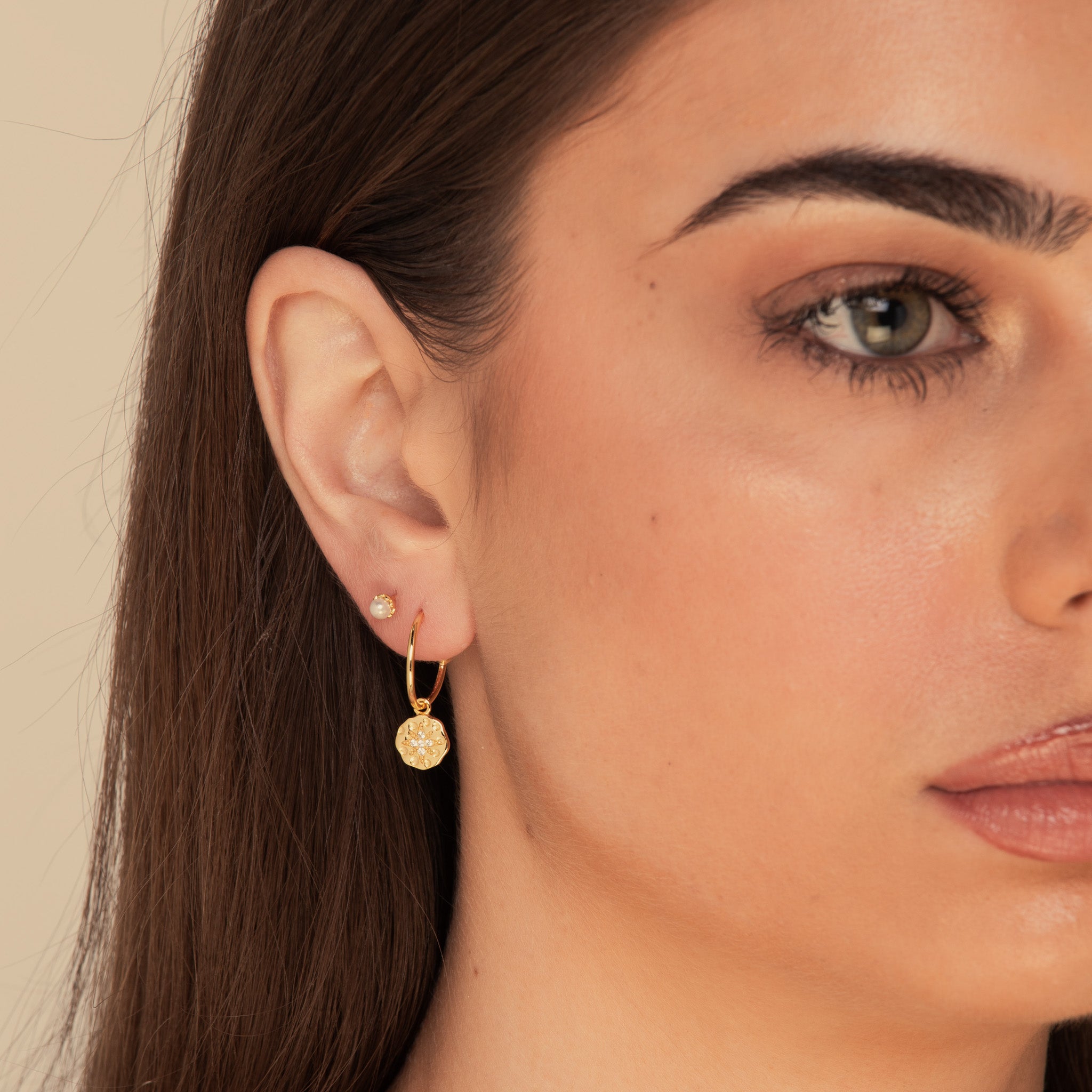 North Star Hammered Disc Hoop Earrings Gold