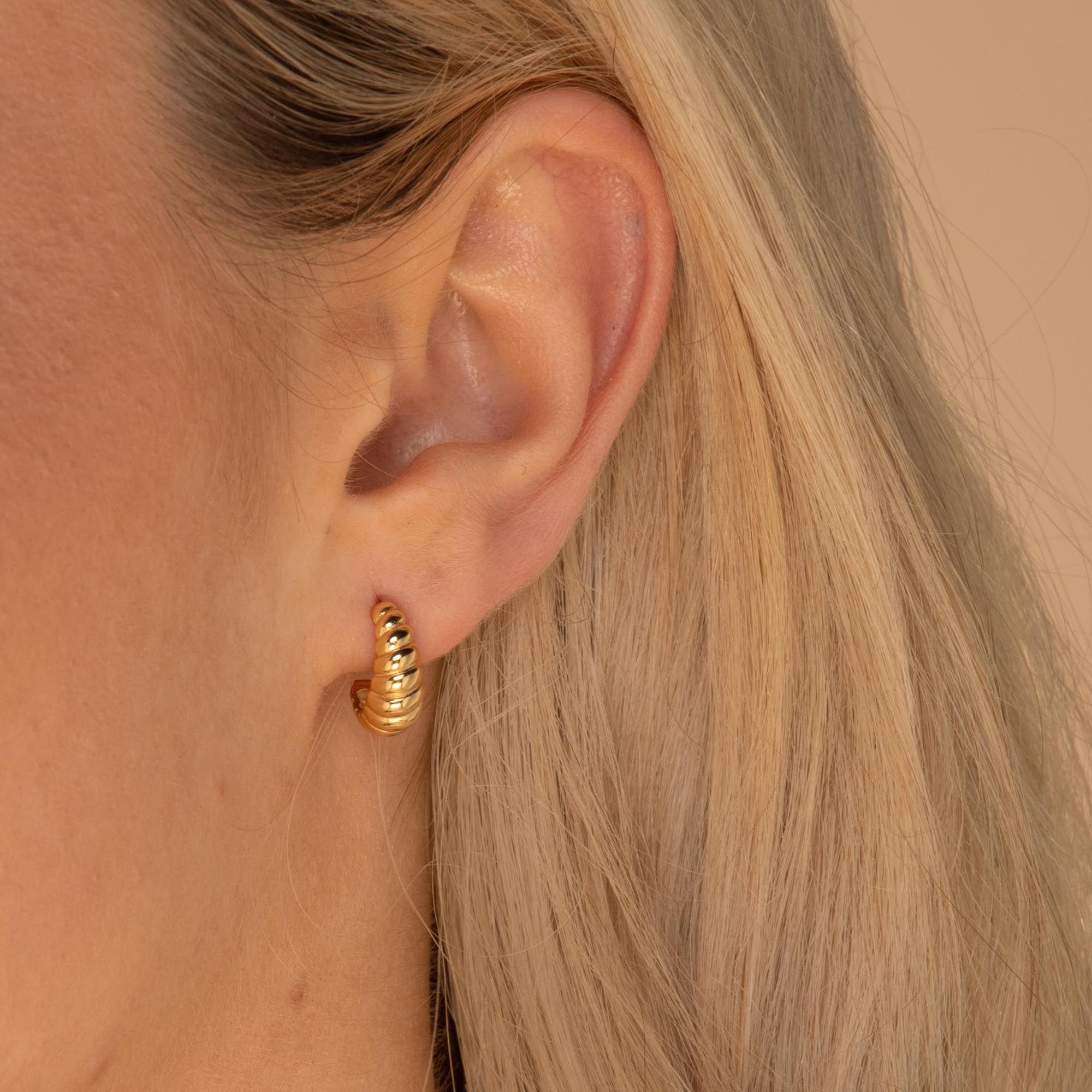 Croissant Huggie Earrings Gold